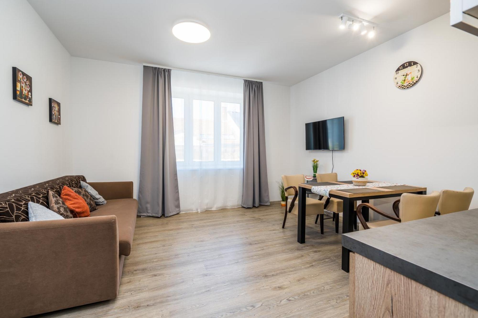 Perla Hradce Apartment Hradec Kralove Luaran gambar